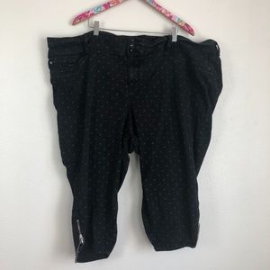 Torrid Black Polka Dot Skinny Jeans w/ Zippers At The Ankle Size 30XS